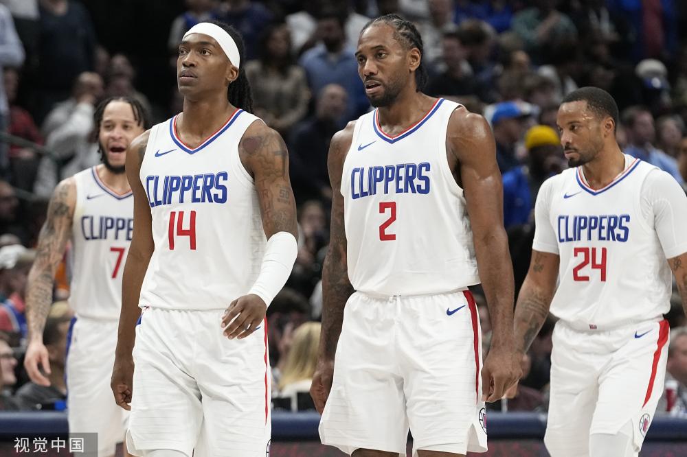 许多球迷为 许多球迷为