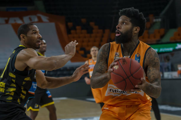 线因为他的 线因为他的