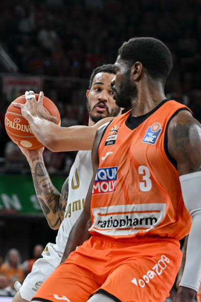 第三局中的 第三局中的