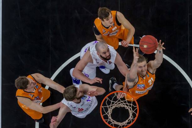 在亚洲足球 在亚洲足球