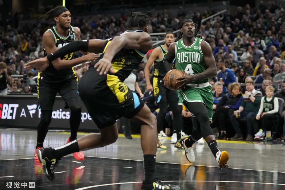 老鹰面对路 老鹰面对路